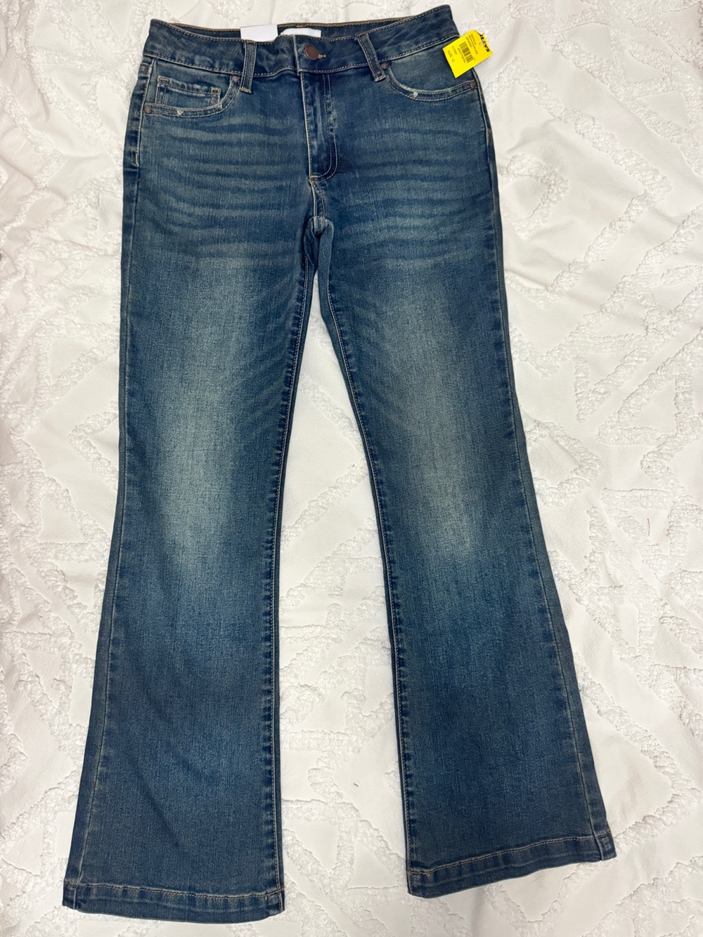 Tilly’s RSQ size 12 Flared Jeans in Medium Blue